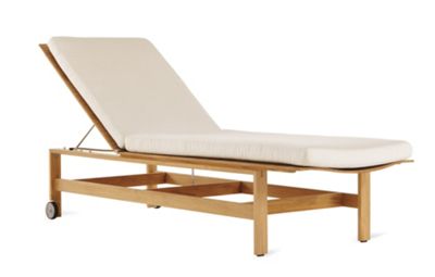 Elan Chaise Lounge