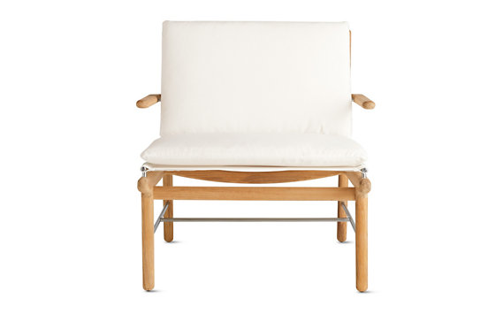 Finn Lounge Chair      Designed by Norm Architects